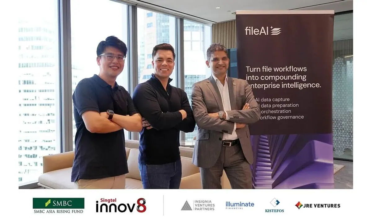 Singtel Innov8, fileAI and SMBC representatives at the enterprise-AI investment announcement.